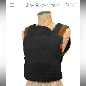 Sakura Bloom Scout Carrier - black linen and butterscotch leather + hood